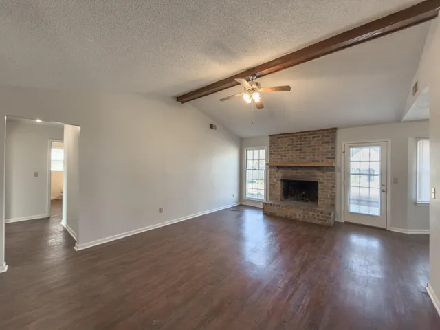 $1,995 | 103 Chickasaw Court, Summerville, SC 29486