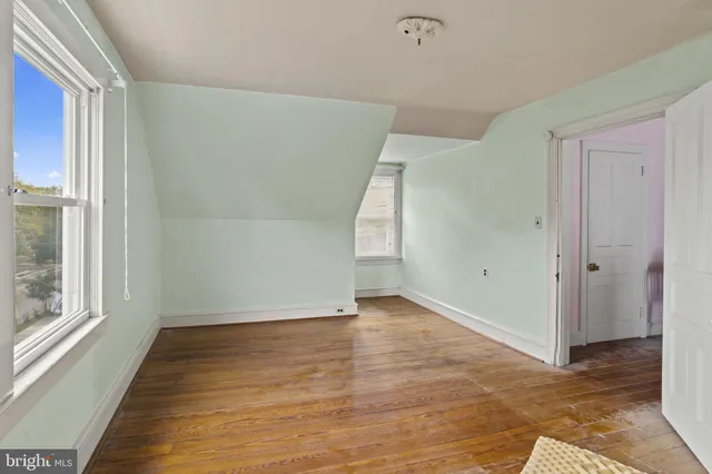 a view of livingroom with furniture and wooden floor
