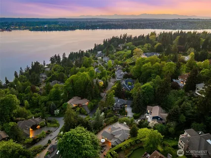 $3,580,000 | 8144 West Mercer Way, Mercer Island, WA 98040