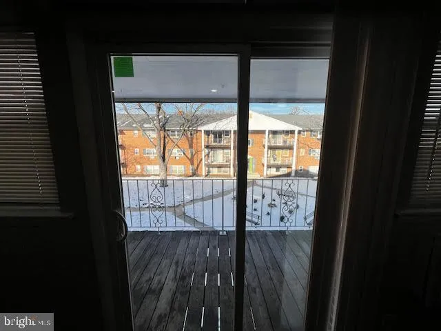 $1,399 | 91 Oak Street, Unit C61, Clementon, NJ 08021