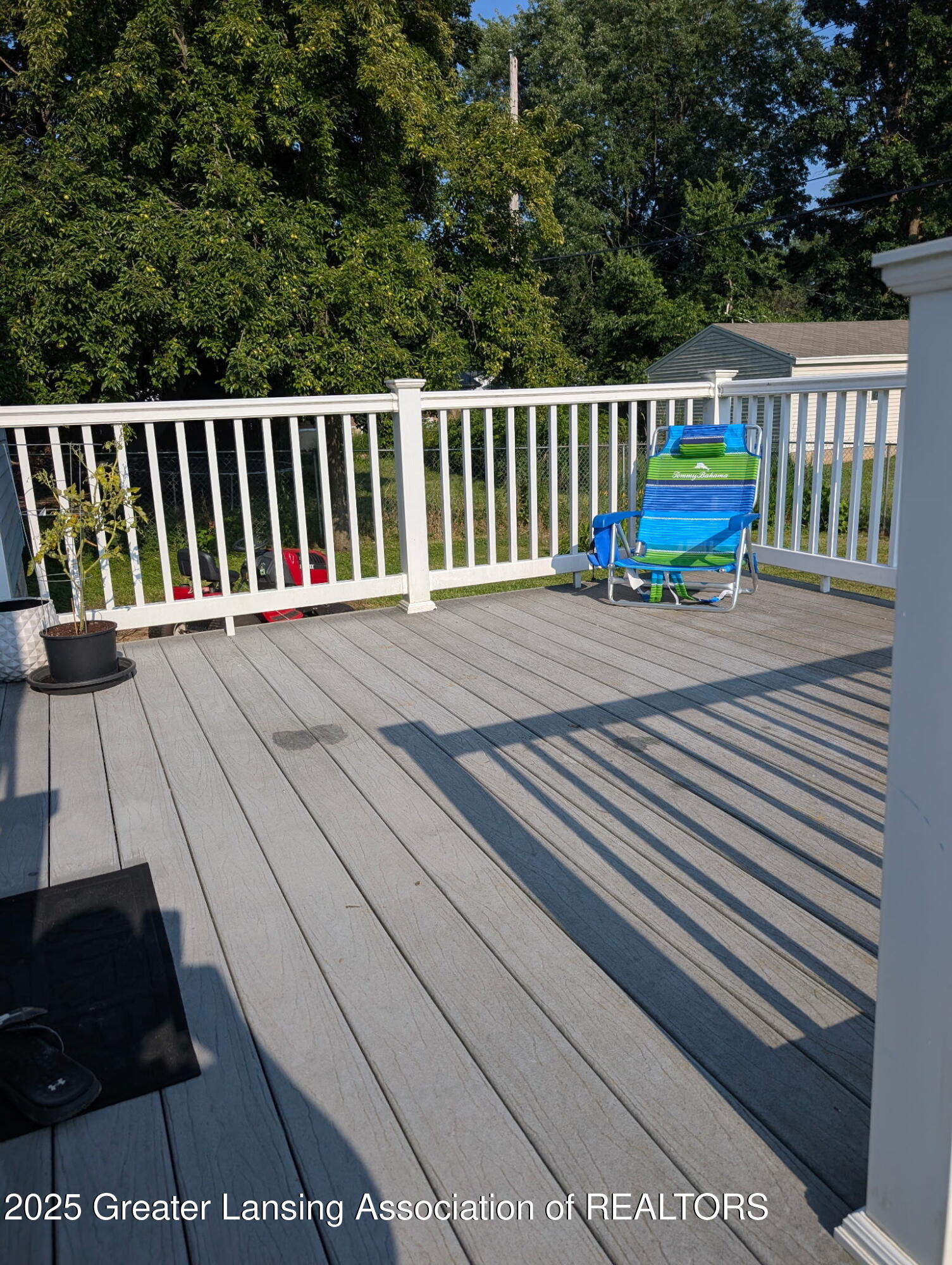 3611 West Holmes Road Lansing, MI 48911 - Photo 18 of 22 Trex Deck