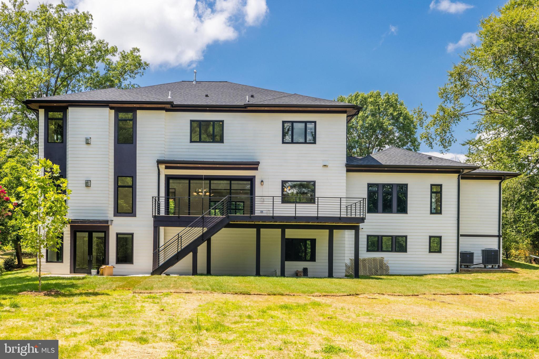 1409 Trap Road Vienna, VA 22182 - Photo 109 of 110