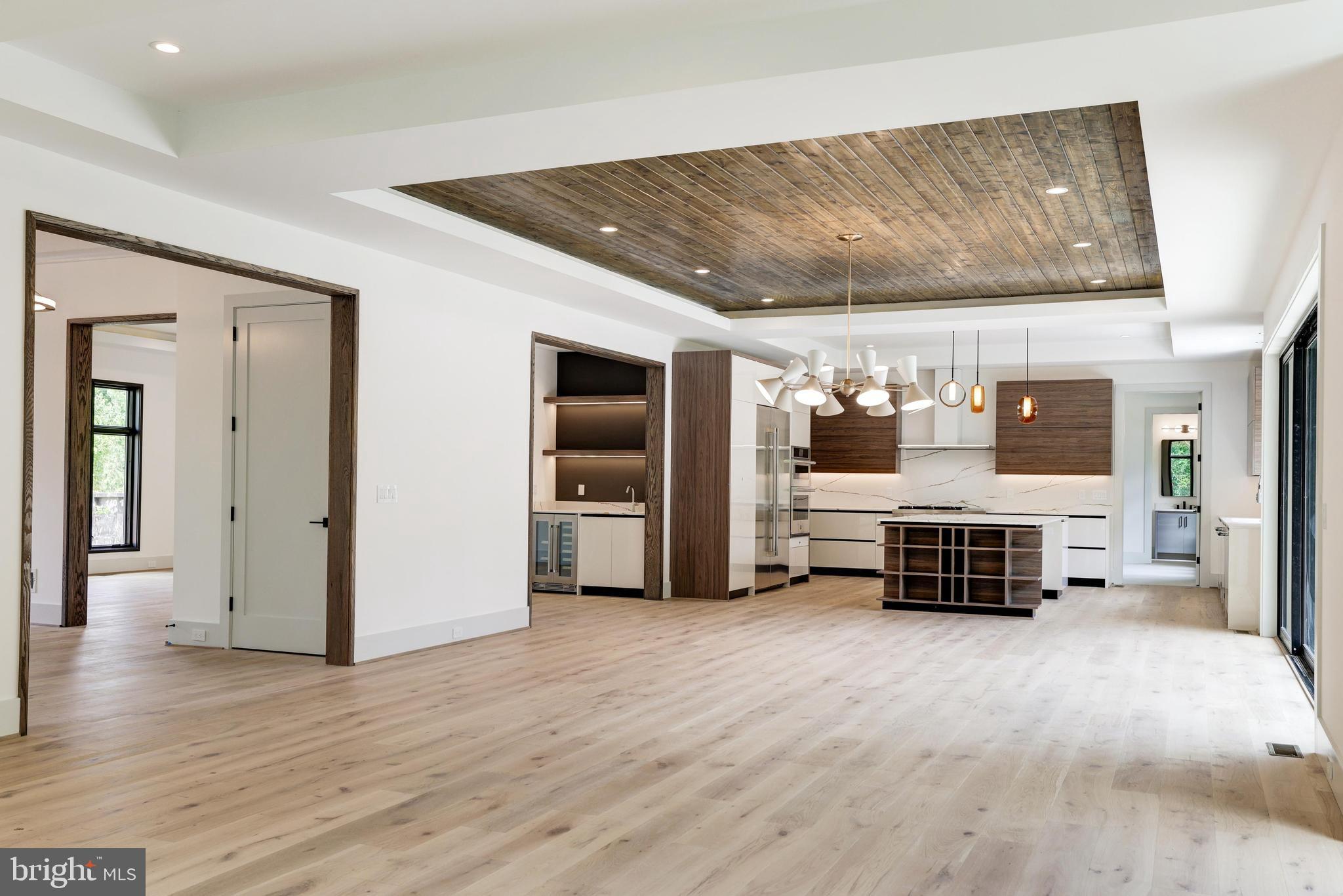 1409 Trap Road Vienna, VA 22182 - Photo 12 of 110