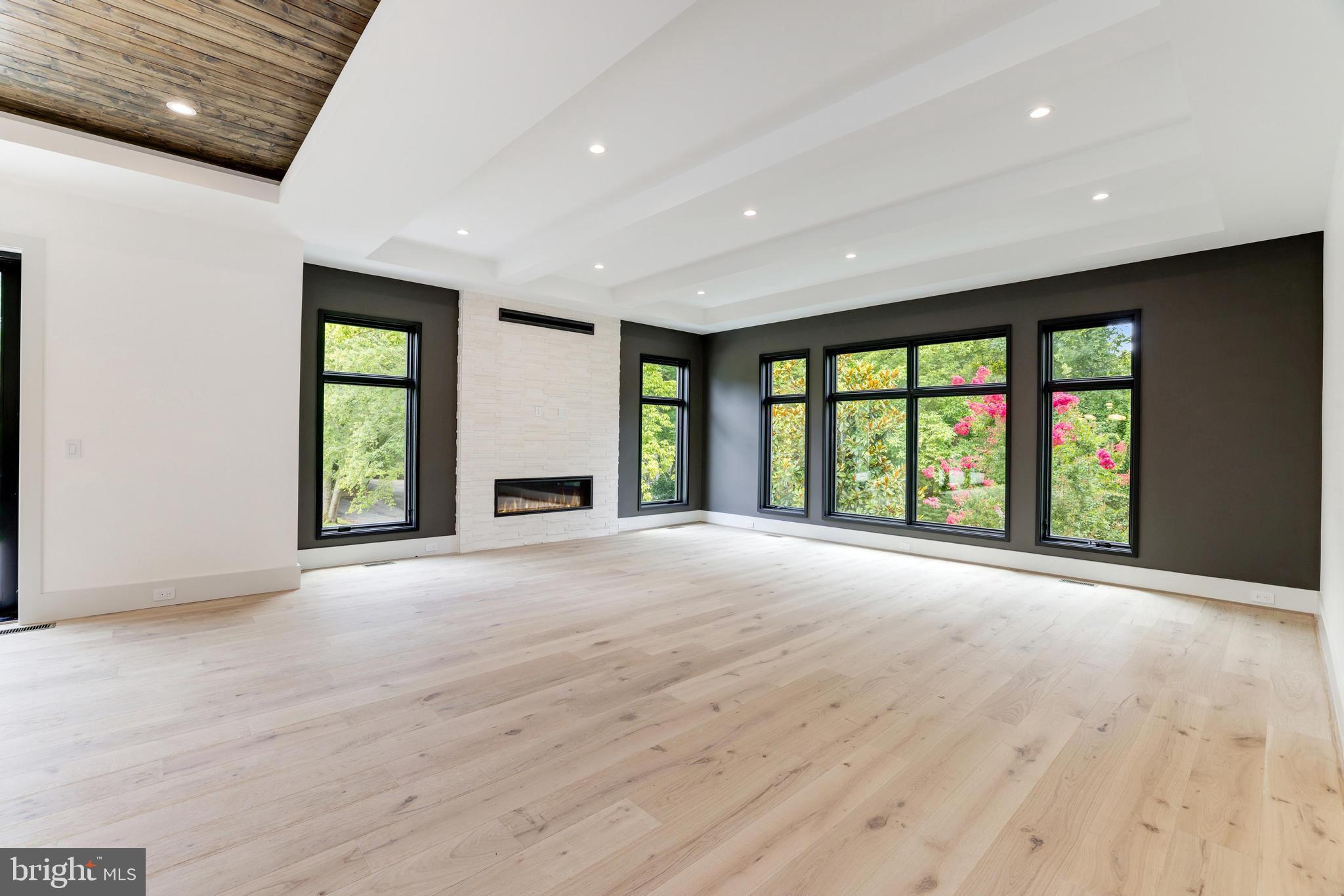 1409 Trap Road Vienna, VA 22182 - Photo 16 of 110