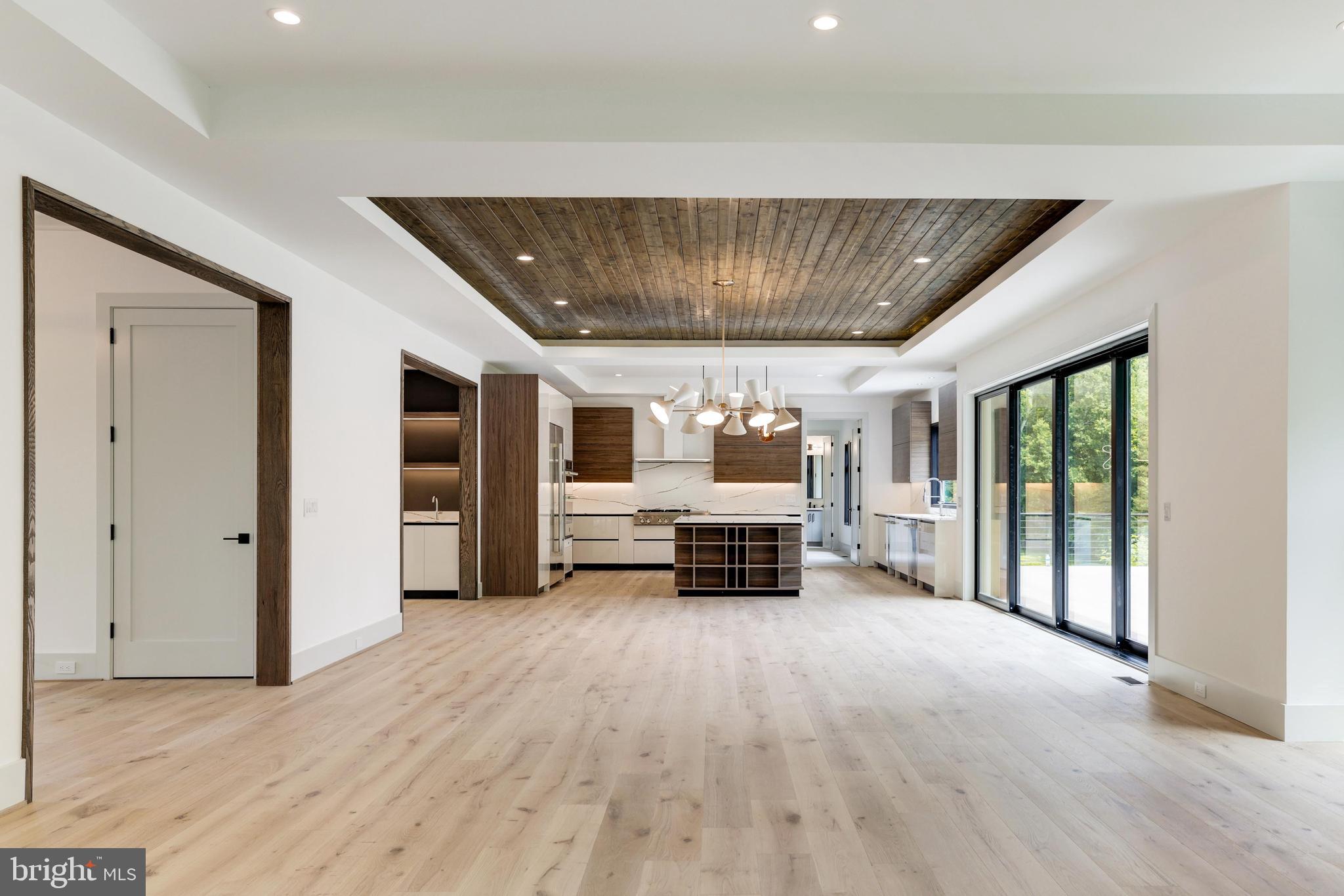 1409 Trap Road Vienna, VA 22182 - Photo 19 of 110