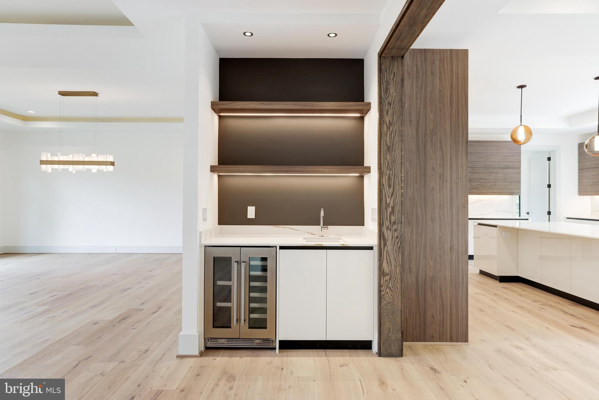 1409 Trap Road Vienna, VA 22182 - Photo 39 of 110