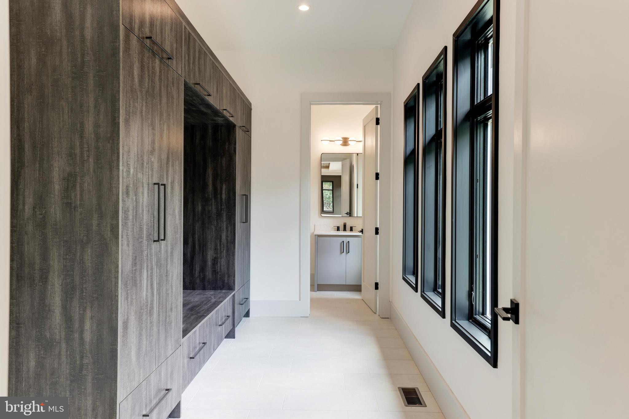 1409 Trap Road Vienna, VA 22182 - Photo 51 of 110