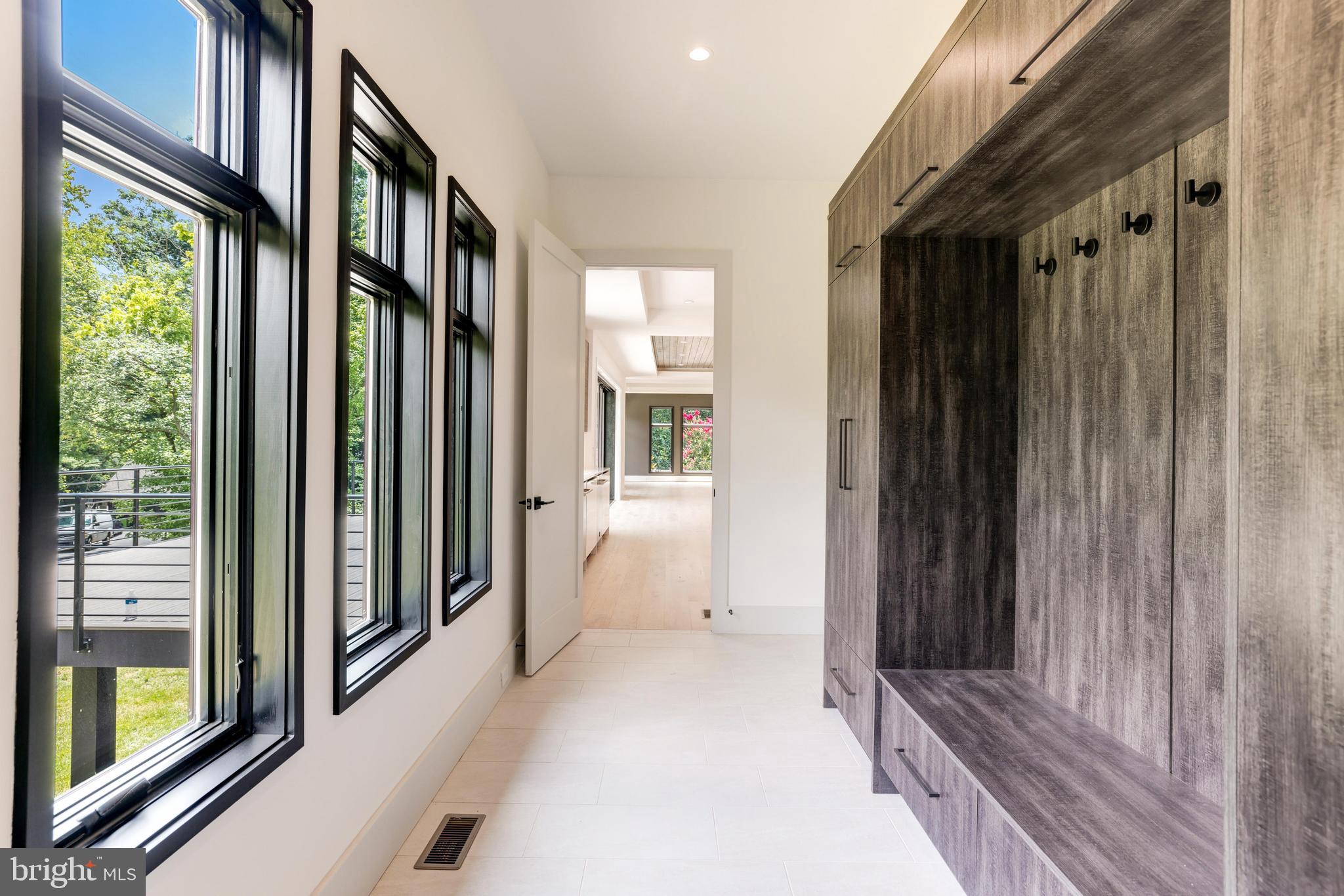 1409 Trap Road Vienna, VA 22182 - Photo 53 of 110