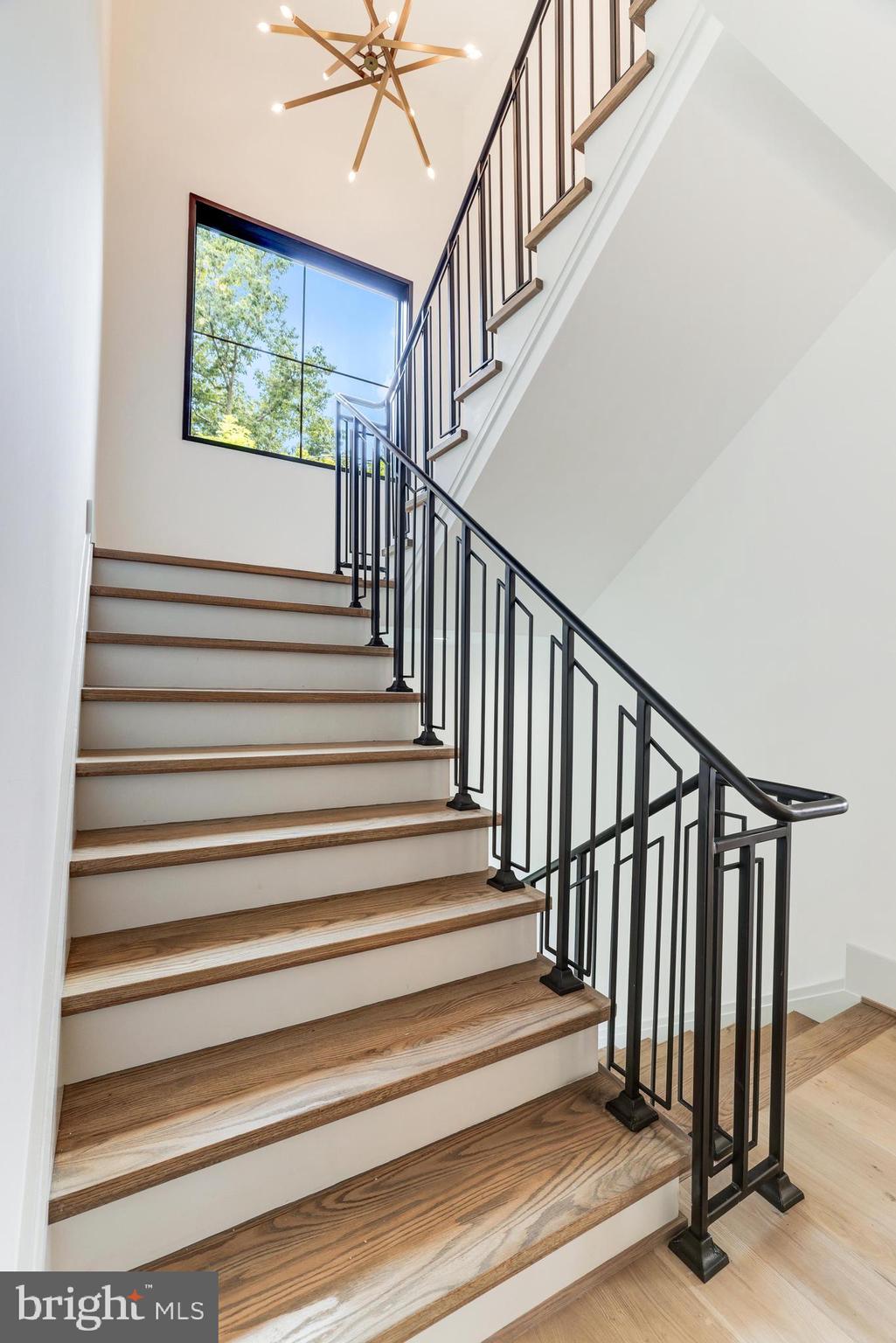 1409 Trap Road Vienna, VA 22182 - Photo 55 of 110