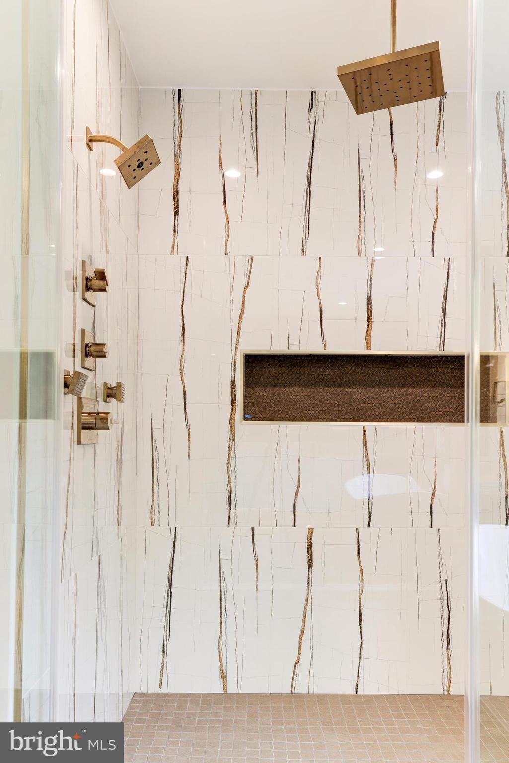 1409 Trap Road Vienna, VA 22182 - Photo 69 of 110