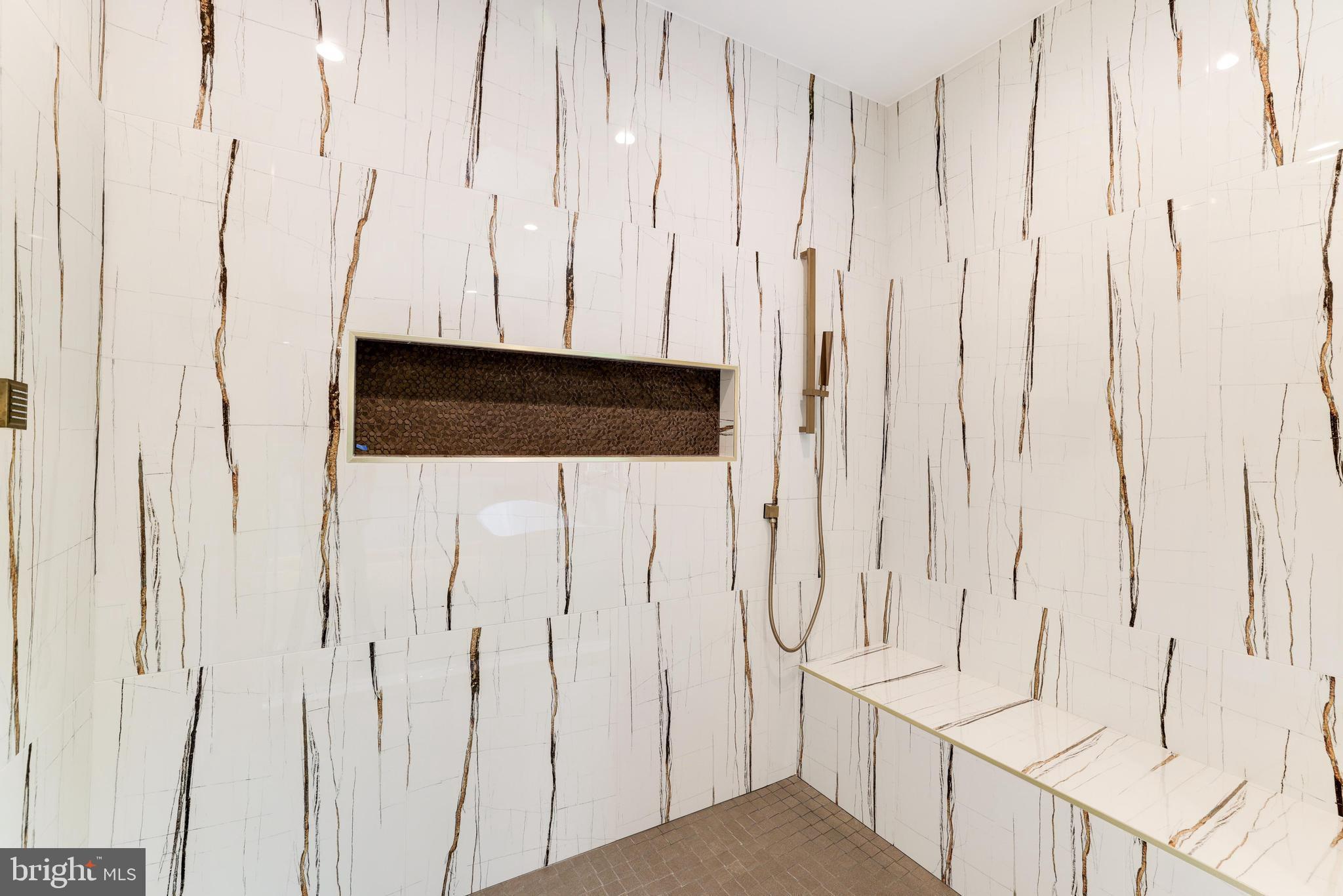 1409 Trap Road Vienna, VA 22182 - Photo 70 of 110