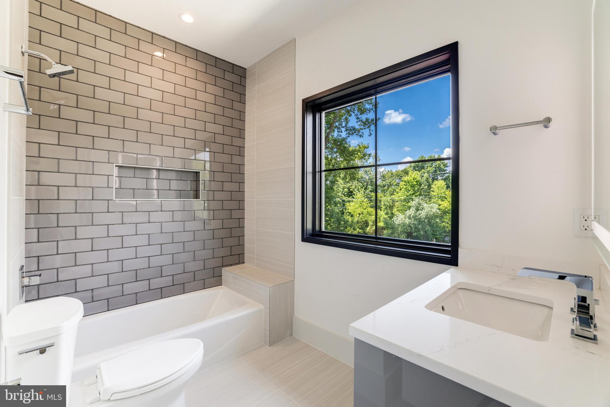 1409 Trap Road Vienna, VA 22182 - Photo 75 of 110