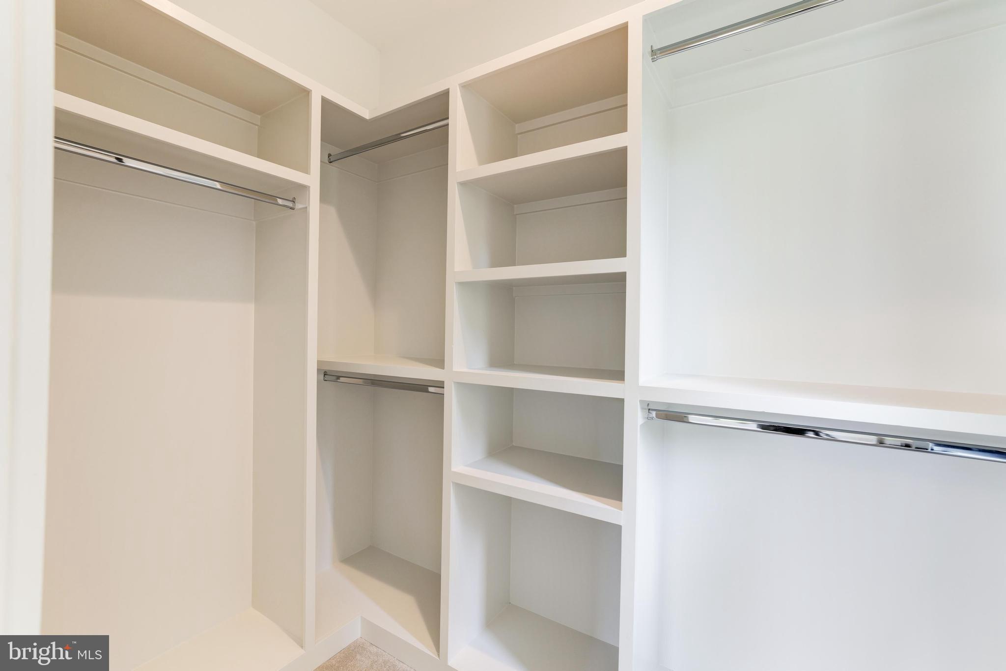 1409 Trap Road Vienna, VA 22182 - Photo 78 of 110