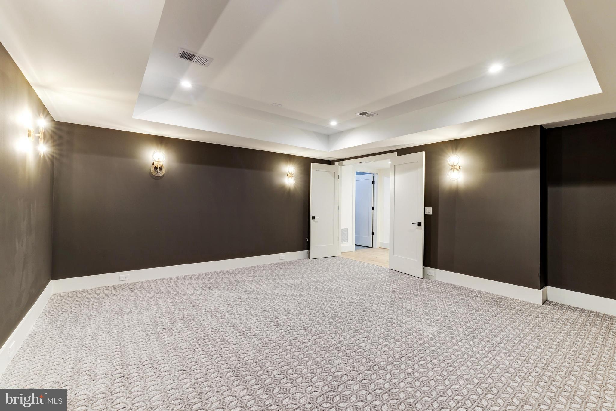 1409 Trap Road Vienna, VA 22182 - Photo 94 of 110