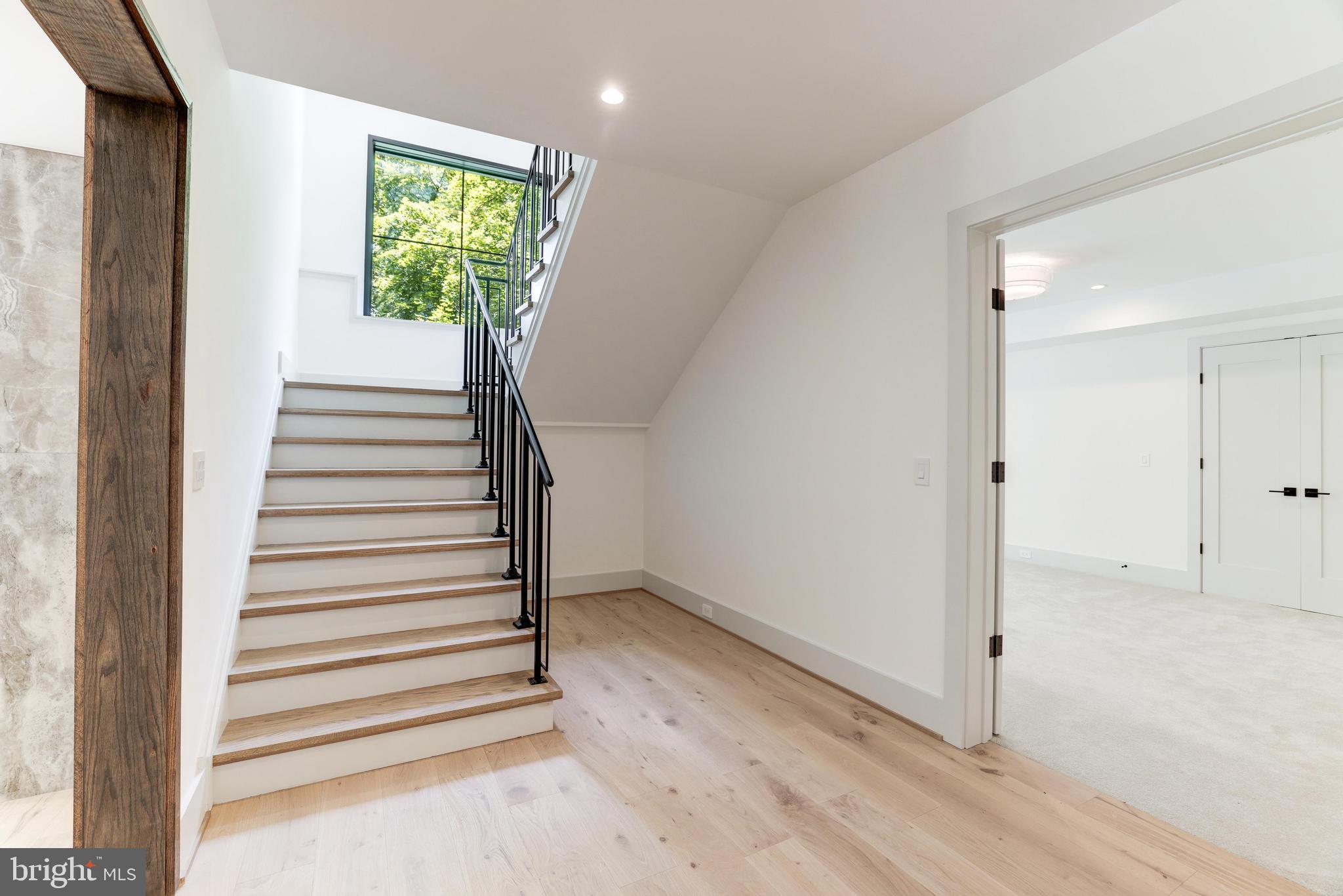 1409 Trap Road Vienna, VA 22182 - Photo 96 of 110