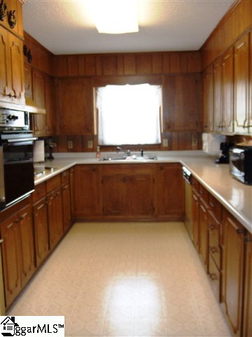 296 Ruhamah Road Liberty, SC 29657 - Photo 10 of 25