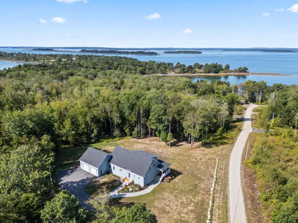 $1,150,000 | 31 Goose Ledge Road, Harpswell, ME 04079