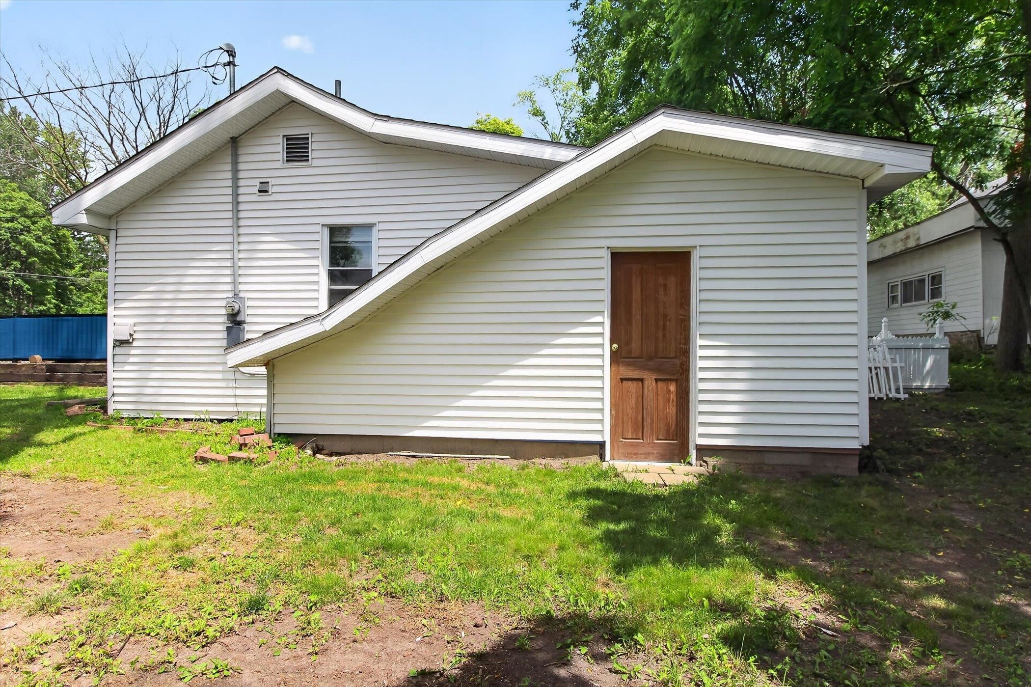 1035 Fairview Avenue Alma, MI 48801 - Photo 33 of 35 1947579-59b4b199-2b3e-4883-8858-cb5858ea8487.JPG