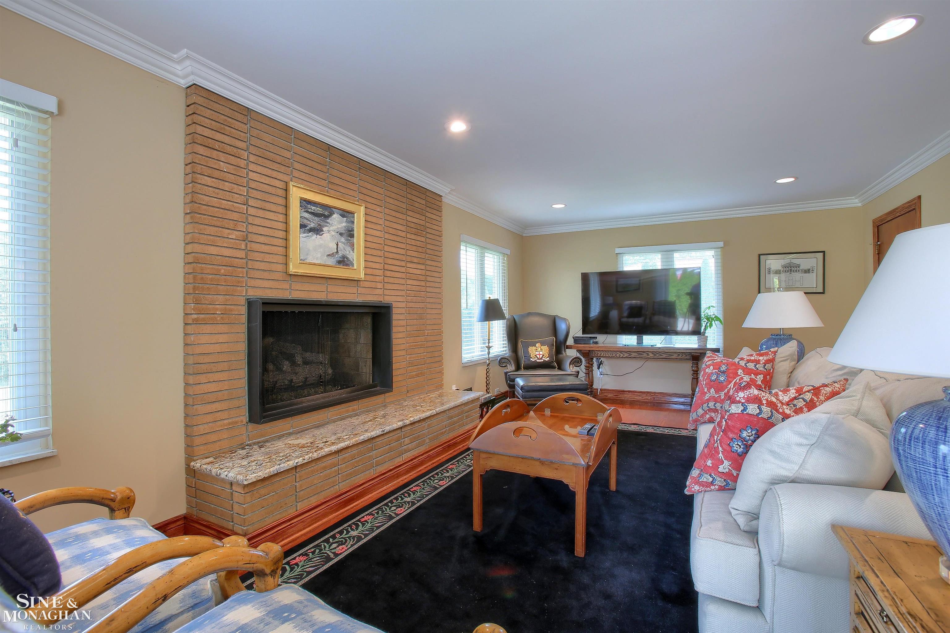 54 Willison Road Grosse Pointe Shores, MI 48236 - Photo 15 of 44