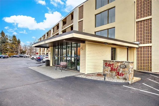 $349,000 | 175 Hoffman Avenue, Unit 102, Cranston, RI 02920