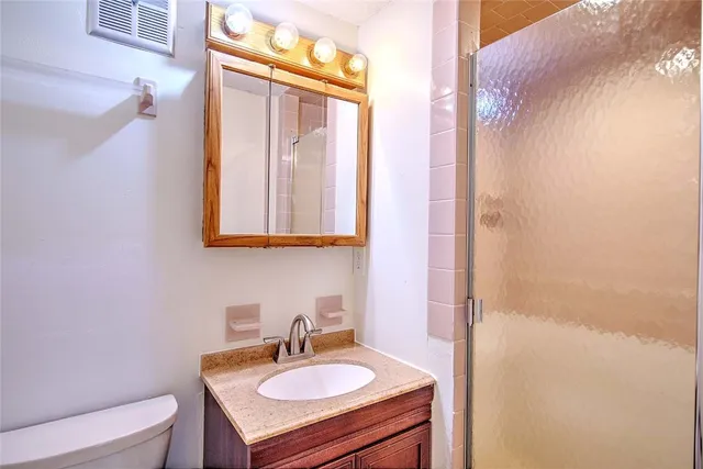 $349,000 | 175 Hoffman Avenue, Unit 102, Cranston, RI 02920