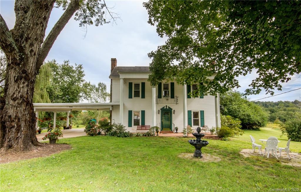 9896 Cheatham Ford Road Hiddenite, NC 28636 - Photo 1 of 48