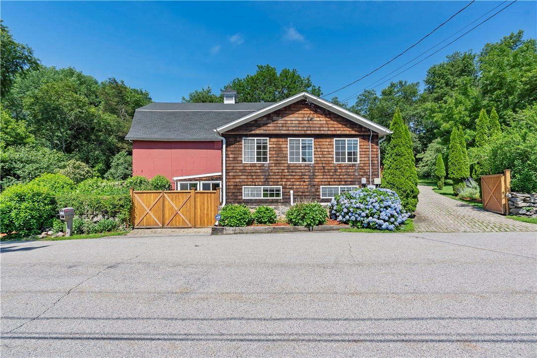 67 Scrabbletown Road North Kingstown, RI 02852 - Photo 5 of 42 Gallery Image 5