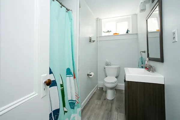 $2,500 | 3 Prairie Avenue, Unit 1, Newport, RI 02840