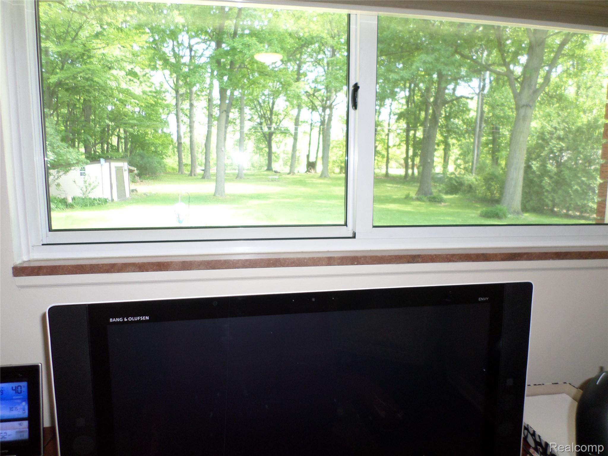 2651 Harrington Road Rochester, MI 48307 - Photo 18 of 40 SAM_0881.JPG