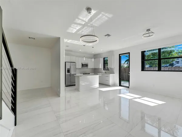$4,600 | 10500 Northwest 78th Terrace, Unit 10500, Doral, FL 33178
