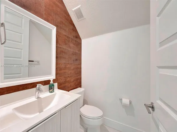 $4,600 | 10500 Northwest 78th Terrace, Unit 10500, Doral, FL 33178