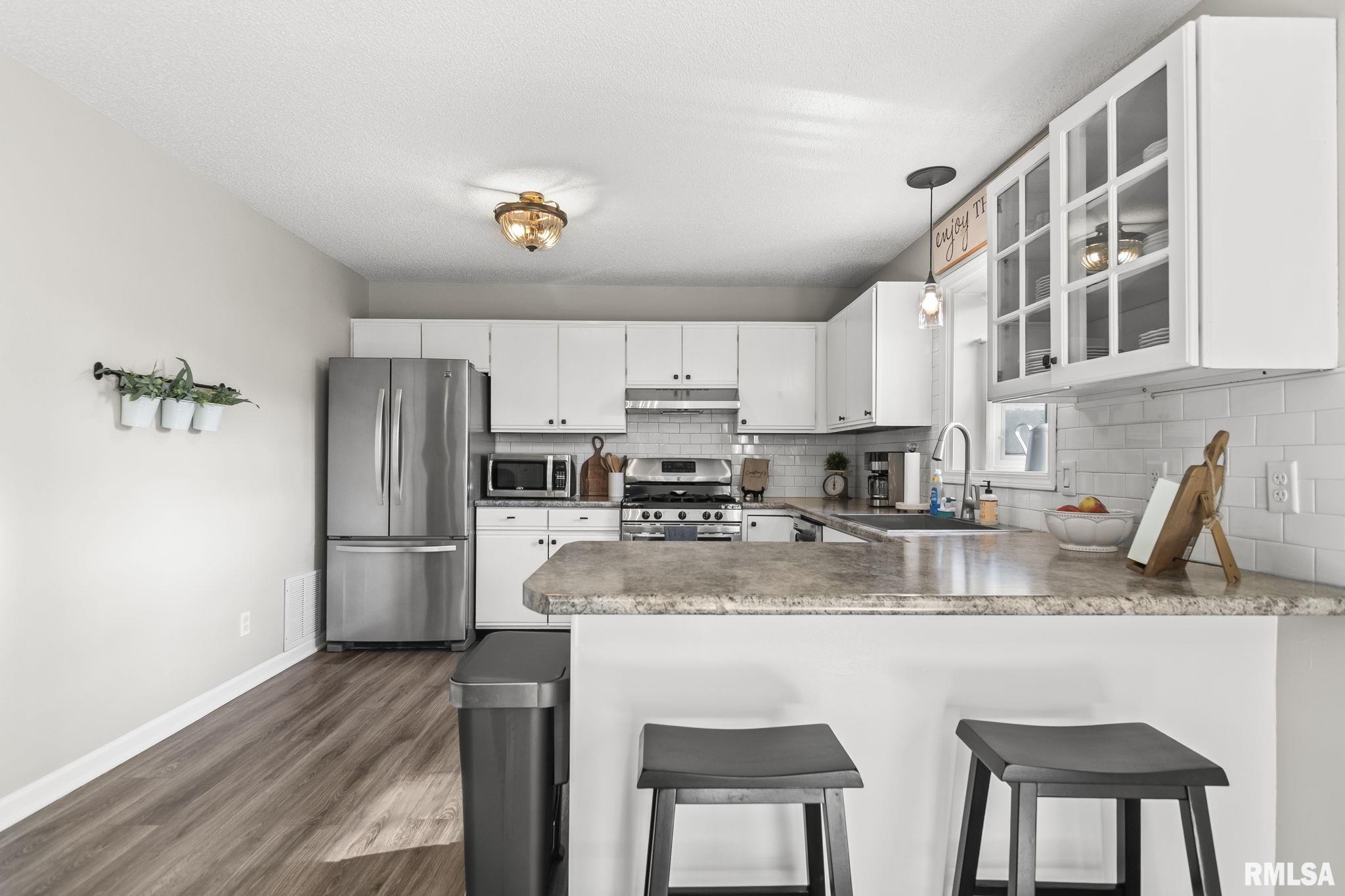101 Astoria Road Springfield, IL 62704 - Photo 14 of 31