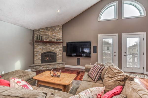 7 Paul Road Medford, MA 02155 - Photo 14 of 30 Gallery Image 14