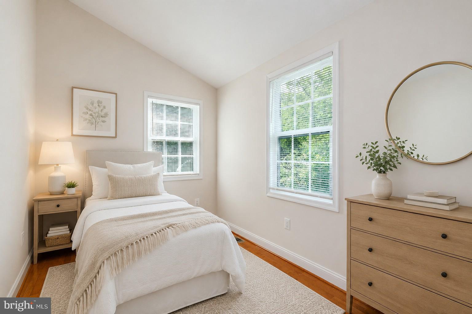 2923 Fairhill Road Fairfax, VA 22031 - Photo 25 of 63 Gallery Image 25