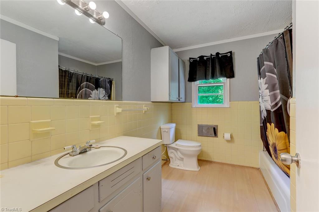 10707 Cherry Grove Road Reidsville, NC 27320 - Photo 17 of 21 Gallery Image 17