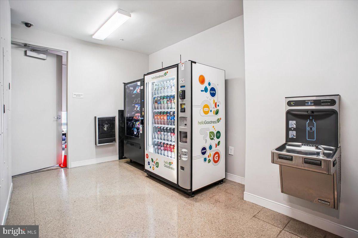 851 North Glebe Road, Unit 1003 Arlington, VA 22203 - Photo 45 of 73
