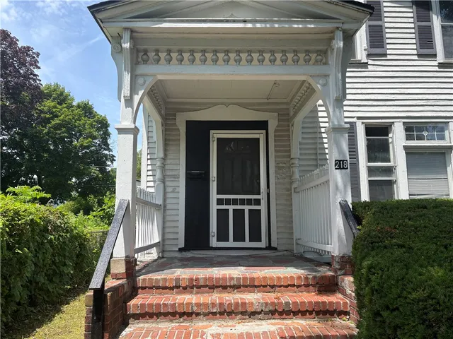 $1,250 | Undisclosed Address, Rochester, NY 14608