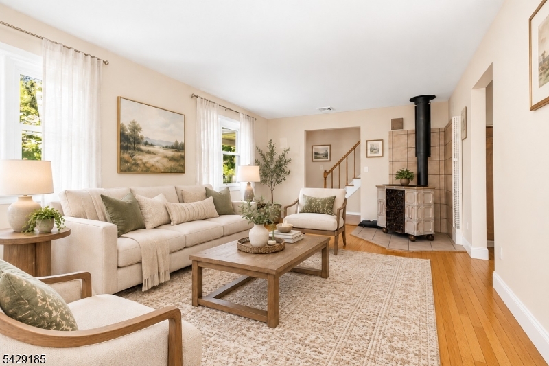 14 Lt Hooper Road Hampton, NJ 08827 - Photo 4 of 33 Gallery Image 4