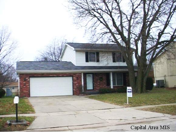 809 Freemans Farm Road Springfield, IL 62704 - Photo 1 of 9