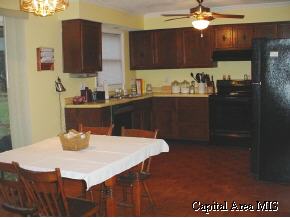 809 Freemans Farm Road Springfield, IL 62704 - Photo 5 of 9