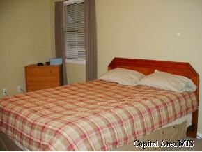 809 Freemans Farm Road Springfield, IL 62704 - Photo 6 of 9