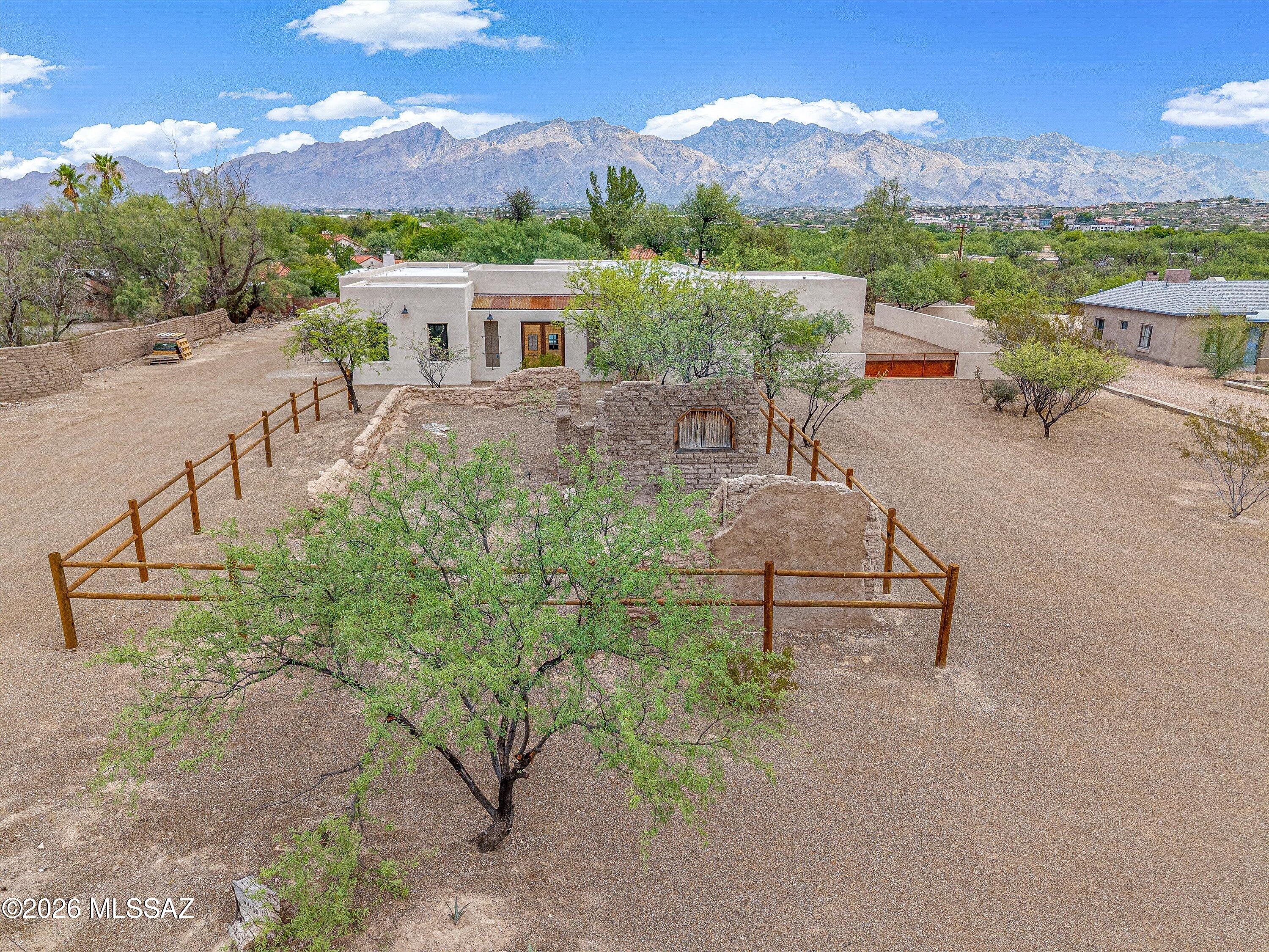 5259 East Fort Lowell Road Tucson, AZ 85712 - Photo 46 of 50 Aerial/Front