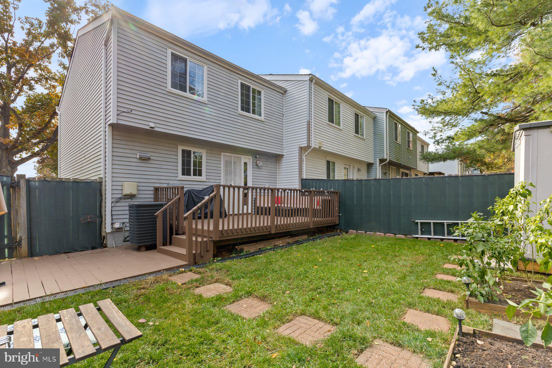 1401 Elm Grove Circle Silver Spring, MD 20905 - Photo 25 of 29 Exterior rear (reverse view)