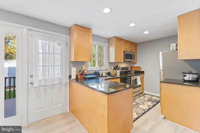 $414,900 | 1401 Elm Grove Circle, Silver Spring, MD 20905