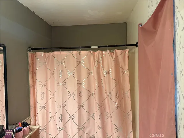 $450,000 | 122 East Bowen Road, Perris, CA 92571