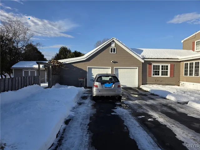$225,000 | 901 West Thomas Street, Rome, NY 13440