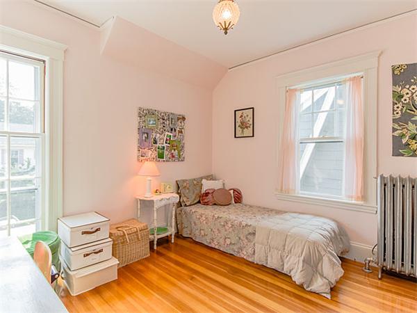 209 Maple Street Boston, MA 02132 - Photo 15 of 22 Gallery Image 15
