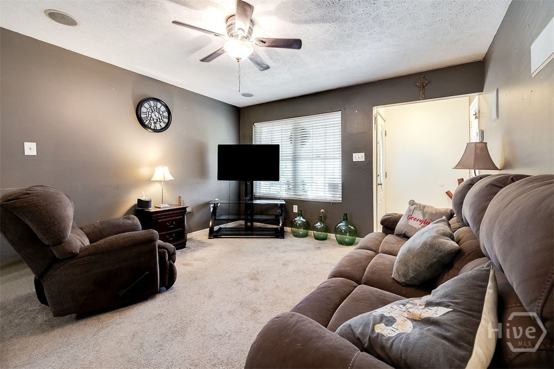 204 Whitehall Avenue Rincon, GA 31326 - Photo 7 of 29