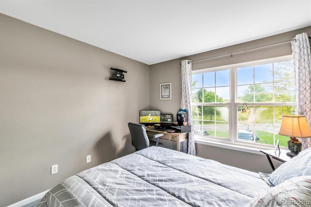 4309 Hampton Ridge Boulevard Howell, MI 48843 - Photo 31 of 38 Gallery Image 31