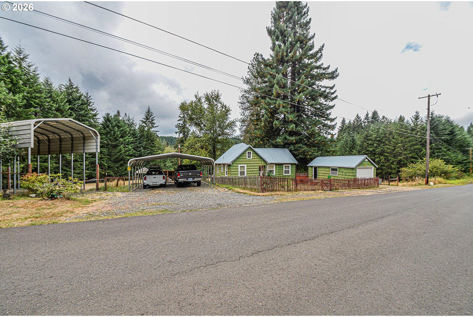 77339 Rutters Road Clatskanie, OR 97016 - Photo 18 of 24 Garage